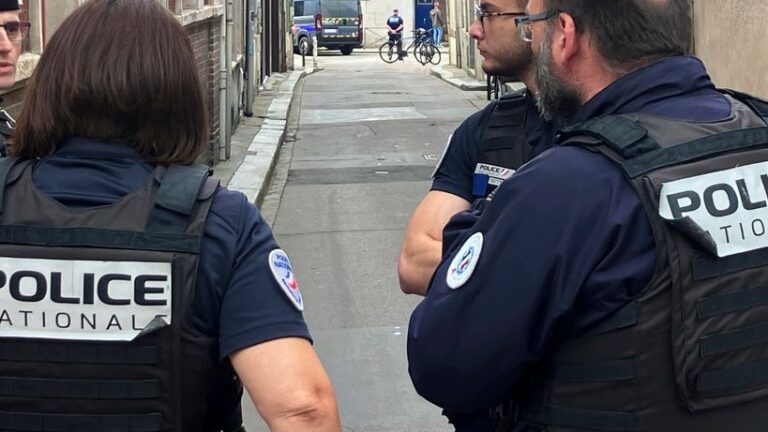 Γαλλία: Αυτοκτόνησε νεαρός που ήταν επί χρόνια θύμα ρατσιστικής παρενόχλησης