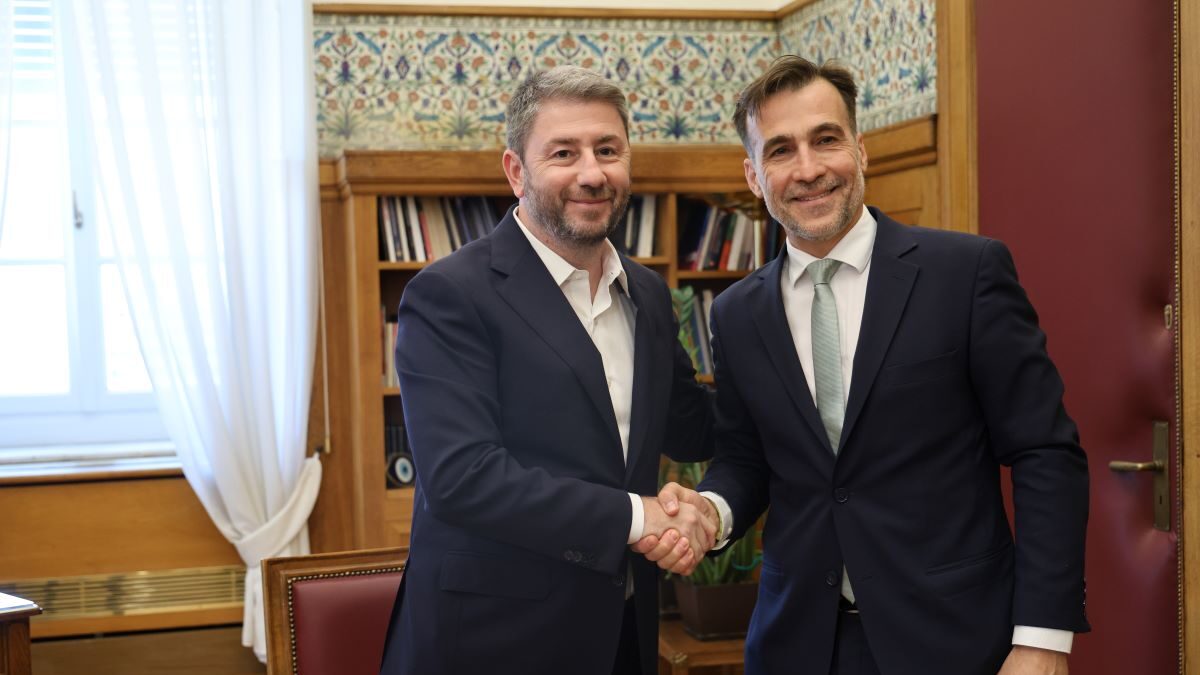 &Omicron; &Mu;&iota;&chi;ά&lambda;&eta;&sigmaf; &Chi;&omicron;&upsilon;&rho;&delta;ά&kappa;&eta;&sigmaf; &sigma;&tau;&omicron; &Pi;&Alpha;&Sigma;&Omicron;&Kappa;