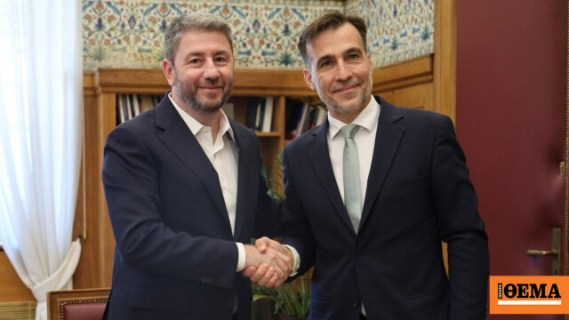 Ανδρουλάκης για Χουρδάκη: Χαίρομαι γιατί ενώνουμε τις δυνάμεις μας για την πολιτική αλλαγή που έχει ανάγκη ο τόπος
