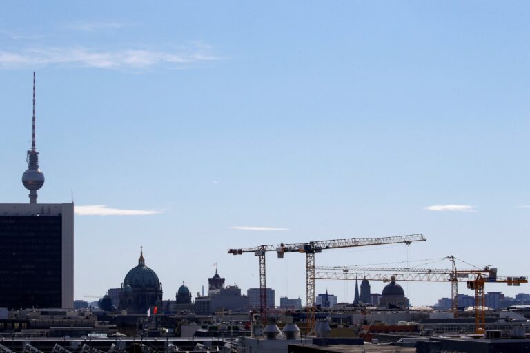 Η γερμανική «μηχανή λιτότητας» περικόπτει και τον προϋπολογισμό της ΕΕ 