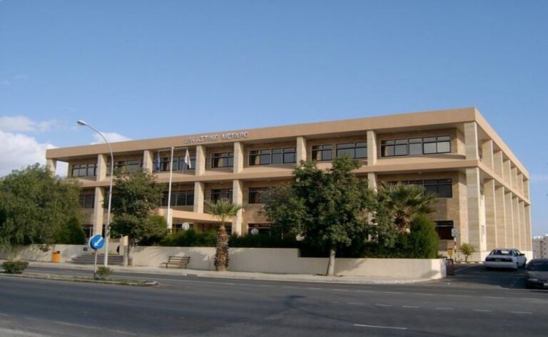 Στο Κακουργιοδικείο 36χρονος για απαγωγή και απειλές με μαχαίρι κατά δύο γυναικών