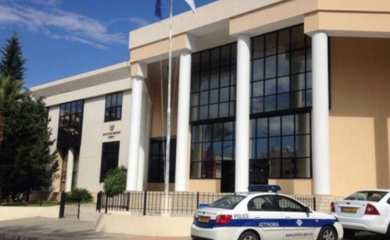 Αρχίζει σήμερα στην Πάφο η δίκη του 37χρονου πατέρα για τον θάνατο του 3χρονου παιδιού του