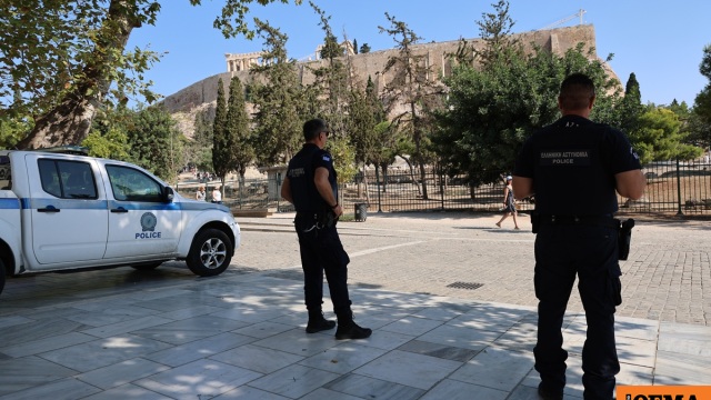 «Μεμονωμένο» το περιστατικό στην Ακρόπολη, λέει ο ΕΟΤ -  Εξιτήριο σήμερα για τους δύο τουρίστες