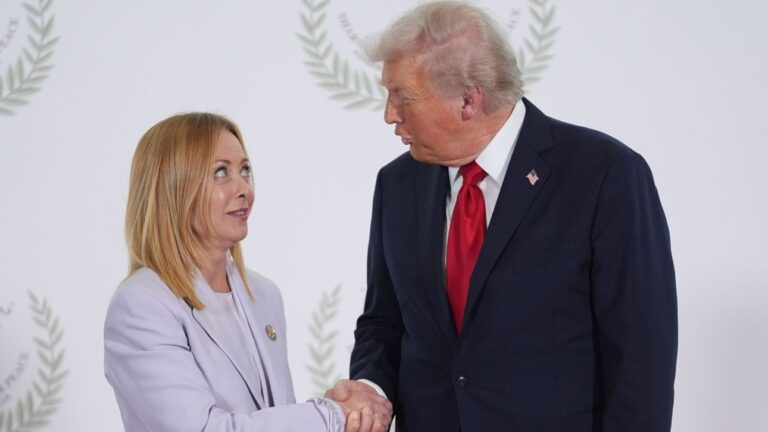 Νέα φραστική επίθεση του Τραμπ εναντίον της Μελόνι: «Xρειάζονται περιοριστικά μέτρα»