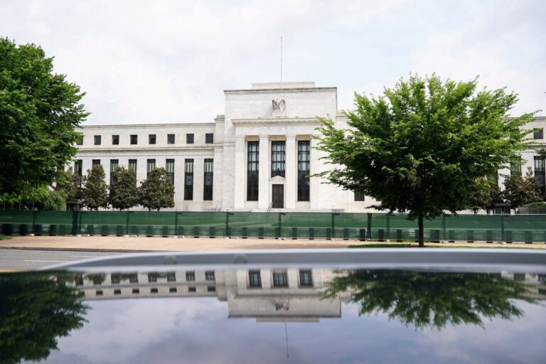 Federal Reserve: Αμετάβλητα αναμένονται τα επιτόκια - Διαφωνίες στο ΔΣ