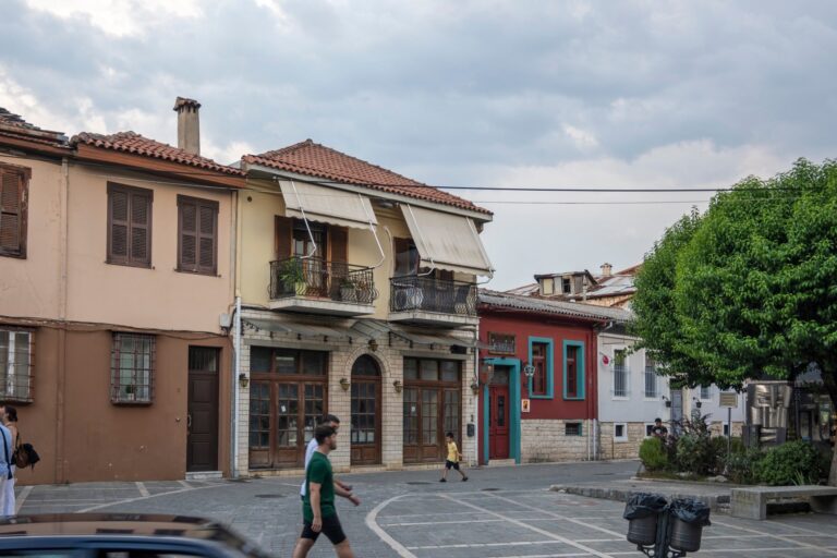 Φοιτητική στέγη: Από 200 έως 700 ευρώ τα ενοίκια σε Πάτρα, Ιωάννινα, Λάρισα - Ποιες οι παγίδες