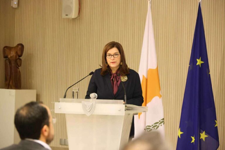 Διέψευσε τα περί πρόθεσης παραίτησης η Κασσιανίδου