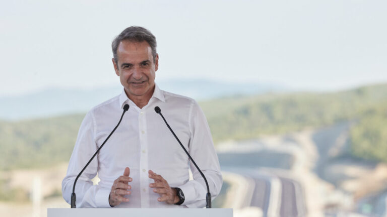 &Kappa;&upsilon;&rho;&iota;ά&kappa;&omicron;&sigmaf; &Mu;&eta;&tau;&sigma;&omicron;&tau;ά&kappa;&eta;&sigmaf;