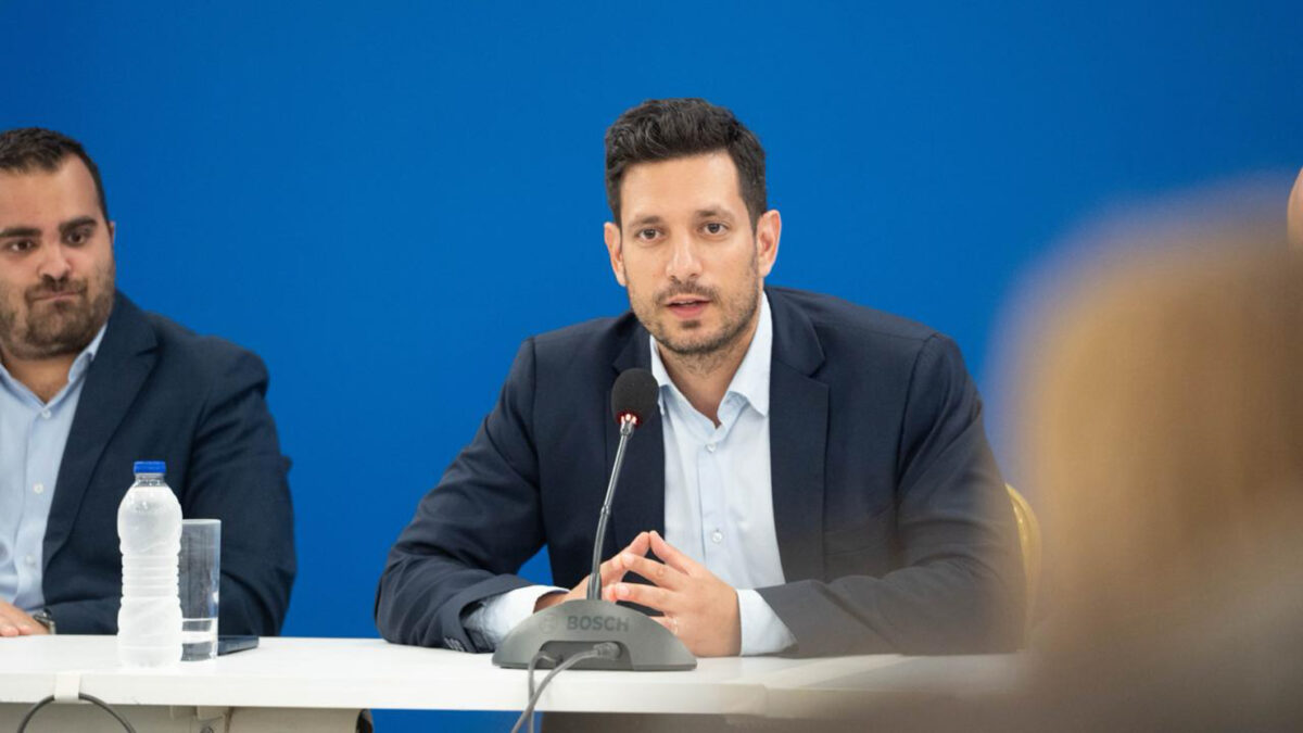 &Kappa;&omega;&nu;&sigma;&tau;&alpha;&nu;&tau;ί&nu;&omicron;&sigmaf; &Kappa;&upsilon;&rho;&alpha;&nu;ά&kappa;&eta;&sigmaf;