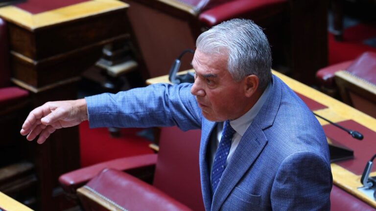 Έ&nu;&tau;&alpha;&sigma;&eta; &sigma;&tau;&eta; &Beta;&omicron;&upsilon;&lambda;ή &mu;&epsilon; &tau;&omicron;&nu; &Delta;&eta;&mu;ή&tau;&rho;&eta; &Kappa;&upsilon;&rho;&iota;&alpha;&zeta;ί&delta;&eta;