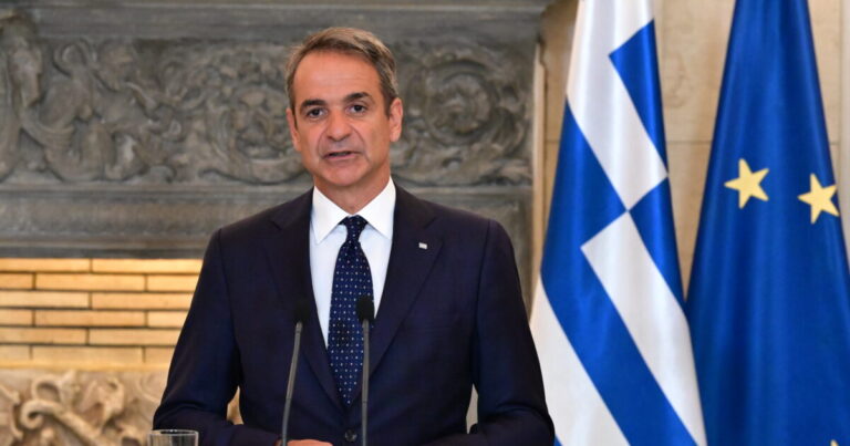 Μητσοτάκης: «Τάζουν στους πάντες τα πάντα εκ του ασφαλούς γιατί είναι βέβαιοι ότι θα χάσουν τις εκλογές»