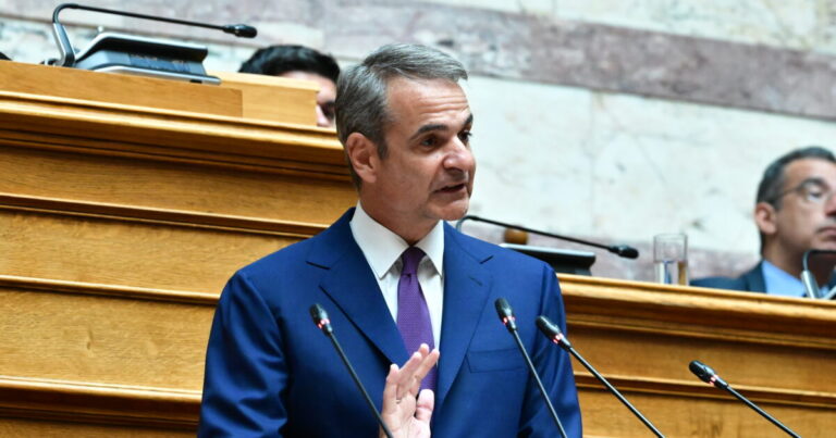 Κυριάκος Μητσοτάκης: Επιπλέον μείωση στο πετρέλαιο κίνησης για τον Αύγουστο με ακόμη 10 λεπτά ανά λίτρο - Στα 15 λεπτά η συνολική έκπτωση
