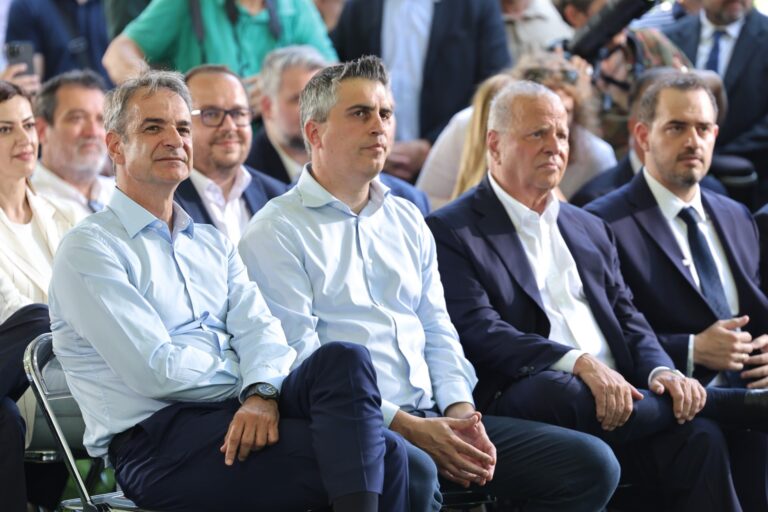 Live η τελετή υπογραφής της σύμβασης για τον τριπλό κόμβο Σκαραμαγκά
