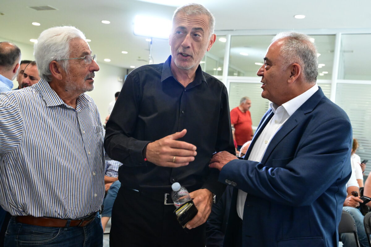 &Omicron; &Gamma;&iota;ά&nu;&nu;&eta;&sigmaf; &Mu;ό&rho;&alpha;&lambda;&eta;&sigmaf;