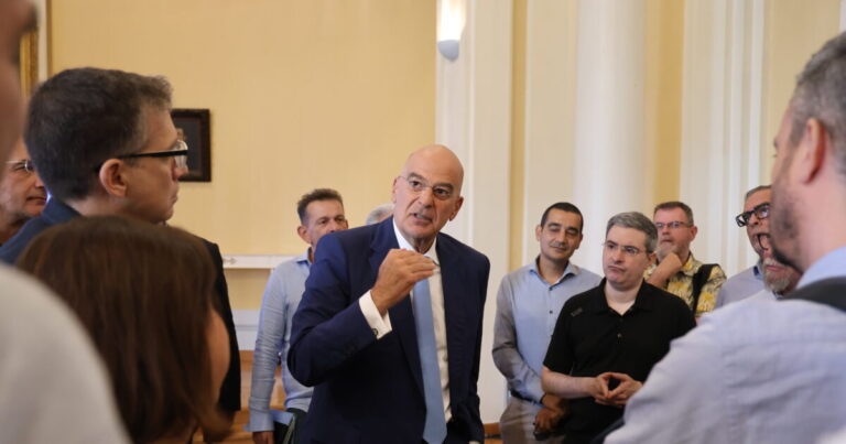 Εξοπλιστικά 4,3 δισ. ευρώ από το ΚΥΣΕΑ: Η «Ασπίδα του Αχιλλέα», anti-drone συστήματα, C-390 και V-BAT - Η νέα εποχή των Ενόπλων Δυνάμεων