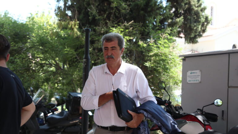 &Pi;&alpha;ύ&lambda;&omicron;&sigmaf; &Pi;&omicron;&lambda;ά&kappa;&eta;&sigmaf;