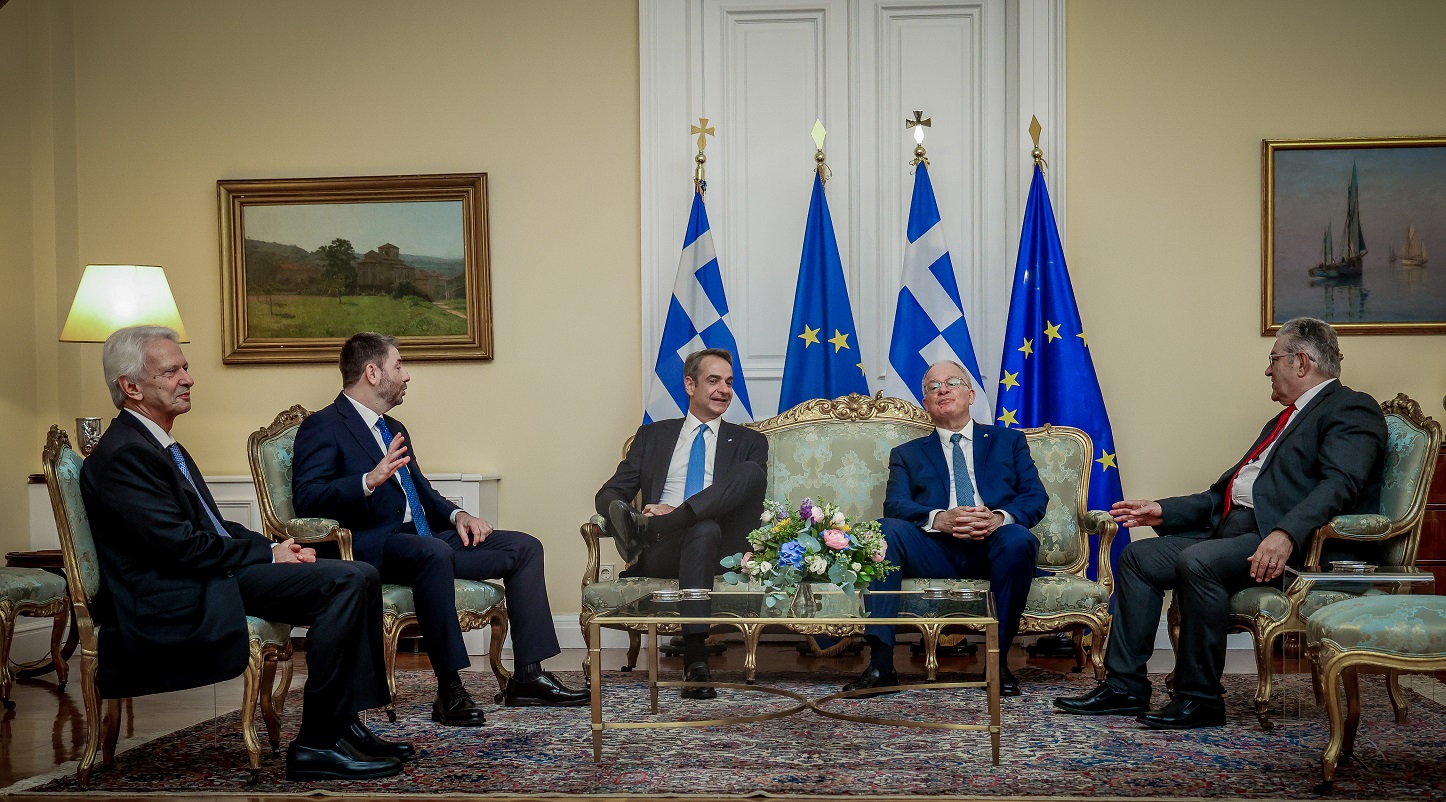 &Delta;&epsilon;&xi;ί&omega;&sigma;&eta; &sigma;&tau;&omicron; &Pi;&rho;&omicron;&epsilon;&delta;&rho;&iota;&kappa;ό &Mu;έ&gamma;&alpha;&rho;&omicron; &alpha;&pi;ό &tau;&omicron;&nu; &Pi;&rho;ό&epsilon;&delta;&rho;&omicron; &tau;&eta;&sigmaf; &Delta;&eta;&mu;&omicron;&kappa;&rho;&alpha;&tau;ί&alpha;&sigmaf; &Kappa;&omega;&sigma;&tau;&alpha;&nu;&tau;ί&nu;&omicron; &Tau;&alpha;&sigma;&omicron;ύ&lambda;&alpha; &gamma;&iota;&alpha; &tau;&eta;&nu; 52&eta; &epsilon;&pi;έ&tau;&epsilon;&iota;&omicron; &tau;&eta;&sigmaf; &alpha;&pi;&omicron;&kappa;&alpha;&tau;ά&sigma;&tau;&alpha;&sigma;&eta;&sigmaf; &tau;&eta;&sigmaf; &Delta;&eta;&mu;&omicron;&kappa;&rho;&alpha;&tau;ί&alpha;&sigmaf;, &Pi;&alpha;&rho;&alpha;&sigma;&kappa;&epsilon;&upsilon;ή 24 &Iota;&omicron;&upsilon;&lambda;ί&omicron;&upsilon; 2026  (&Gamma;&Iota;&Alpha;&Nu;&Nu;&Eta;&Sigma; &Pi;&Alpha;&Nu;&Alpha;&Gamma;&Omicron;&Pi;&Omicron;&Upsilon;&Lambda;&Omicron;&Sigma;