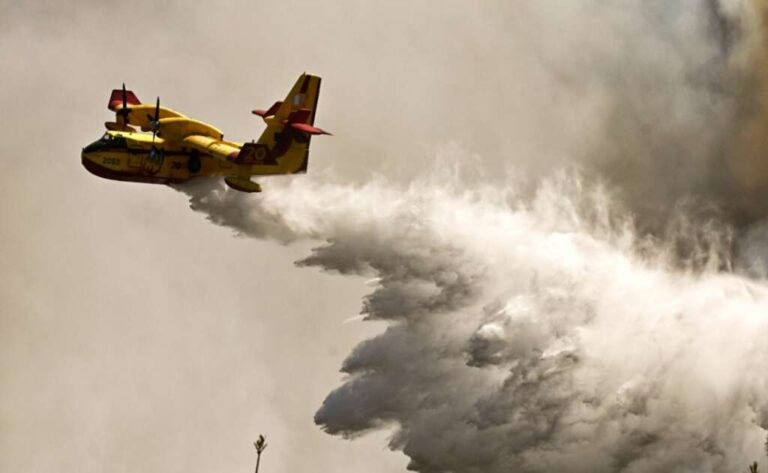Επιστρέφουν τα κυπριακά πυροσβεστικά αεροσκάφη από Γαλλία