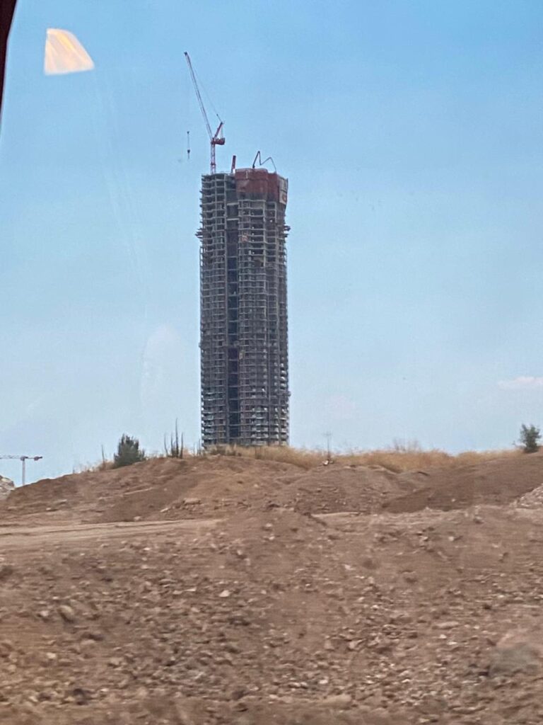 Riviera Tower: Στα 200 μέτρα ο πρώτος ουρανοξύστης της Ελλάδας