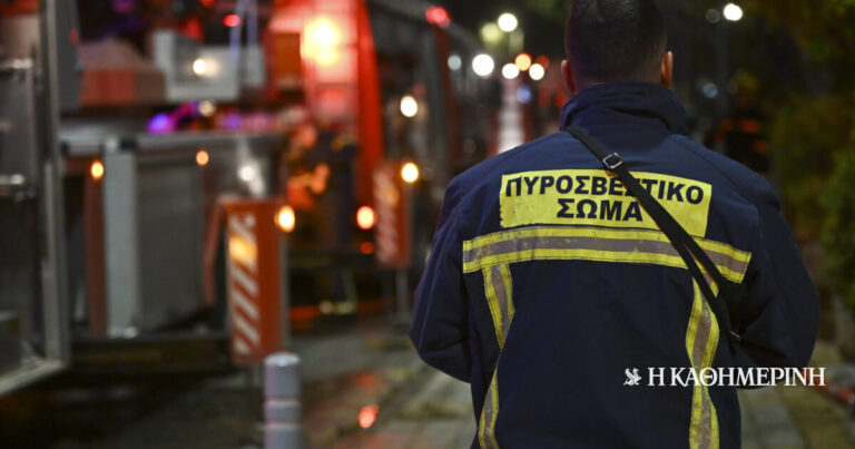 Φωτιά σε ΙΧ στα Γλυκά Νερά