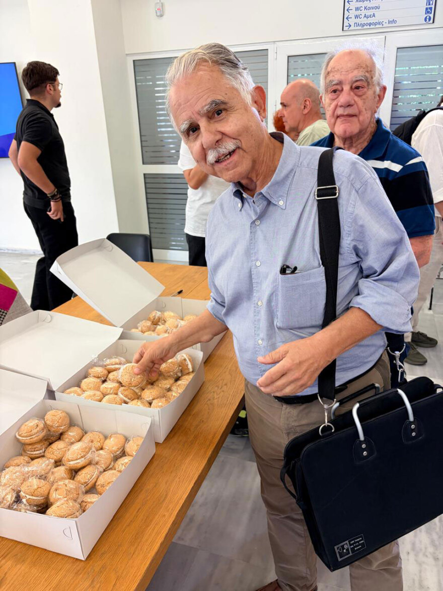 &Tau;&alpha; &kappa;&epsilon;&rho;ά&sigma;&mu;&alpha;&tau;&alpha; &kappa;&alpha;&iota; &eta; &tau;&omicron;ύ&rho;&tau;&alpha; έ&kappa;&pi;&lambda;&eta;&xi;&eta; &gamma;&iota;&alpha; &tau;&omicron;&nu; &Tau;&sigma;ί&pi;&rho;&alpha; &sigma;&tau;&eta;&nu; &epsilon;&kappa;&delta;ή&lambda;&omega;&sigma;&eta; &tau;&eta;&sigmaf; &Epsilon;&Lambda;&Alpha;&Sigma;, &delta;&epsilon;ί&tau;&epsilon; &beta;ί&nu;&tau;&epsilon;&omicron;