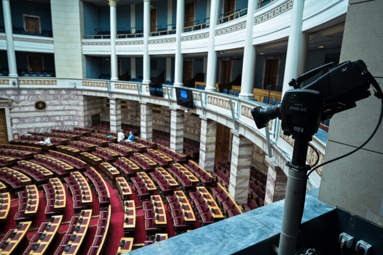 Επαγγελματικά Ταμεία: Άμεσα στη Βουλή το νομοσχέδιο με τις αλλαγές στα ΤΕΑ