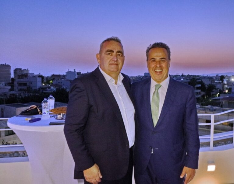 &Epsilon;&kappa;&delta;ή&lambda;&omega;&sigma;&eta; &Mu;&pi;&epsilon;&lambda;έ&rho;&eta; &sigma;&tau;&eta;&nu; &Alpha;&rho;&gamma;&upsilon;&rho;&omicron;ύ&pi;&omicron;&lambda;&eta; &gamma;&iota;&alpha; &tau;&alpha; &delta;ύ&omicron; &chi;&rho;ό&nu;&iota;&alpha; &pi;&alpha;&rho;&omicron;&upsilon;&sigma;ί&alpha;&sigmaf; &tau;&omicron;&upsilon; &sigma;&tau;&omicron; &Epsilon;&upsilon;&rho;&omega;&kappa;&omicron;&iota;&nu;&omicron;&beta;&omicron;ύ&lambda;&iota;&omicron;: Έ&delta;&omega;&sigma;&alpha; &mu;&iota;&alpha; &mu;ά&chi;&eta; &gamma;&iota;&alpha; &tau;&omicron;&nu; &Epsilon;&lambda;&lambda;&eta;&nu;&iota;&sigma;&mu;ό 