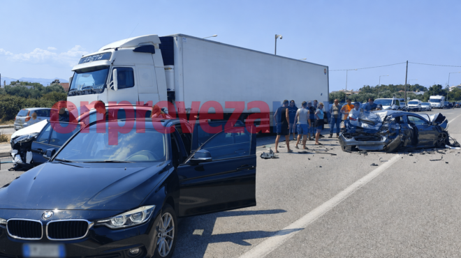 trochaio-stin-preveza-pos-egine-i-karampola-me-to-fortigo-kai-ta-tria-i-ch-564403417
