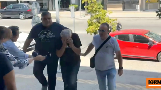 Στα δικαστήρια Θεσσαλονίκης ο 59χρονος πυρομανής: Έβαλε έξι φωτιές στην Σίνδο μέσα σε λίγες ημέρες