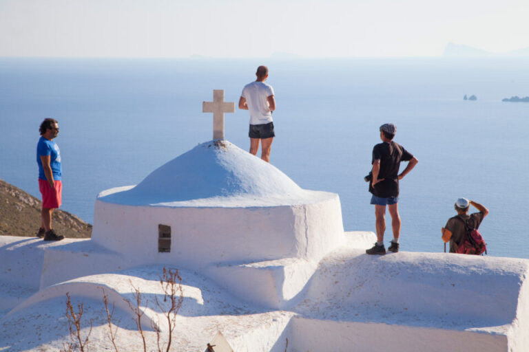 9 φωτογραφίες που μας ταξιδεύουν στην Αστυπάλαια-1