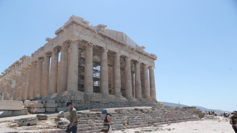 &Phi;&Omega;&Tau;&Omicron; &Alpha;&Rho;&Chi;&Epsilon;&Iota;&Omicron;&Upsilon; &Sigma;&Omega;&Tau;&Eta;&Rho;&Eta;&Sigma; &Delta;&Eta;&Mu;&Eta;&Tau;&Rho;&Omicron;&Pi;&Omicron;&Upsilon;&Lambda;&Omicron;&Sigma;