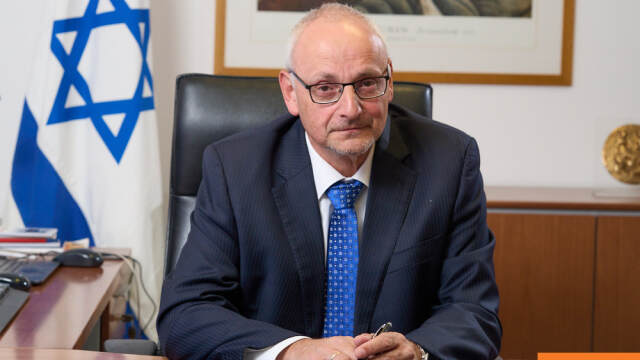«Πέρασα 4 υπέροχα χρόνια, φεύγω με βαθιά αγάπη για την Ελλάδα»: Ο Νόαμ Κατζ αποχωρεί από πρέσβης στην Αθήνα