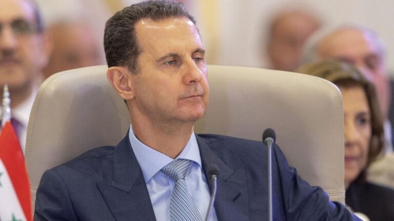 Σε θάνατο καταδίκασε συριακό δικαστήριο τον ξάδελφο του Άσαντ για «εγκλήματα κατά της ανθρωπότητας»