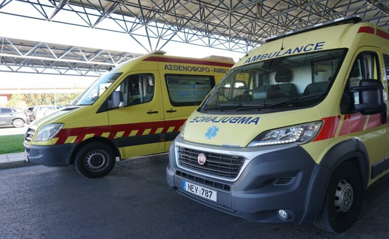 Στο Νοσοκομείο δύο μοτοσικλετιστές μετά από τροχαίο στη Λευκωσία