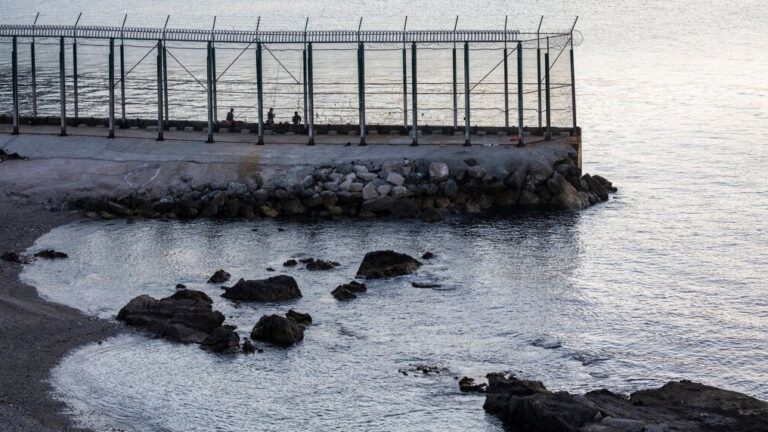 Γερμανία: Παρατείνει τους συνοριακούς ελέγχους μετά την κρίση στη Θέουτα