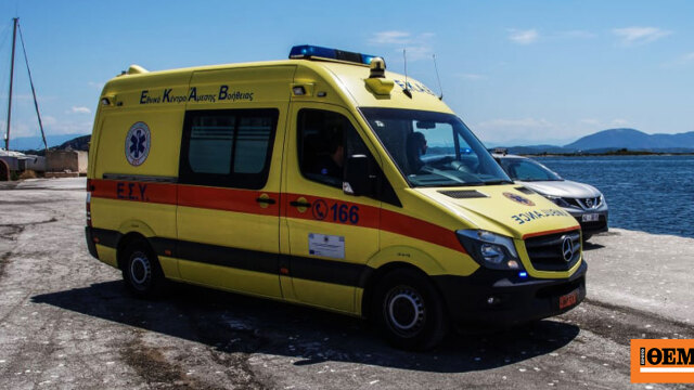 8χρονος τραυματίστηκε στο κεφάλι μετά από βουτιά σε παραλία της Χαλκιδικής