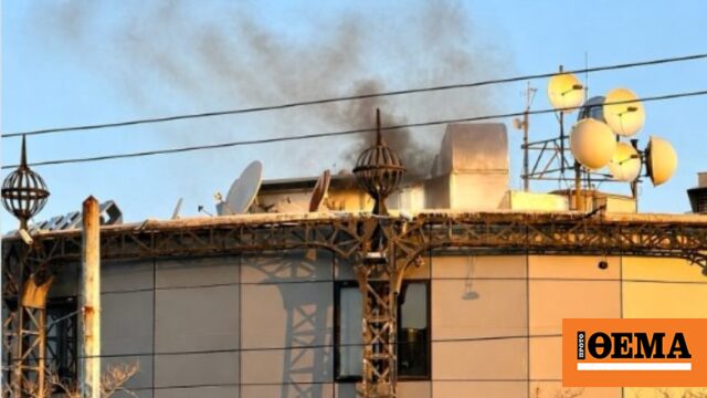 Ξανά στον «αέρα» με μουσικό πρόγραμμα ο Αθήνα 9.84 μετά τη φωτιά – Μπακογιάννης: «Πρωτοφανές τριήμερο μπλακάουτ»