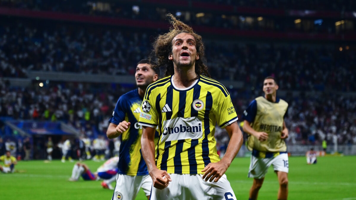 &Phi;&Omega;&Tau;&Omicron; Arif Hudaverdi Yaman