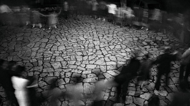 «Παίρνουν τα βουνά» αντί να μπουν σε καράβια για τις Κυκλάδες