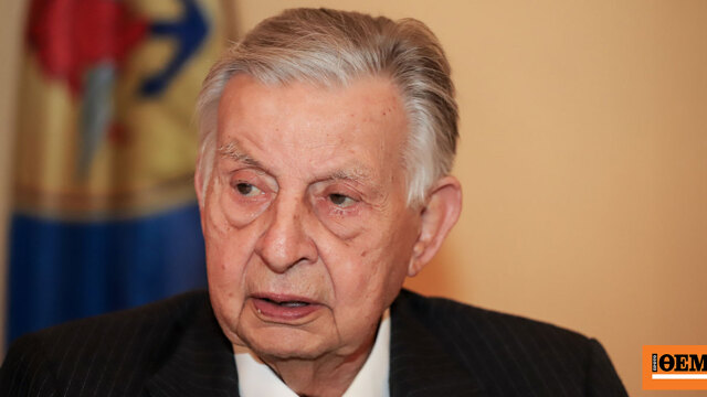 Πέθανε ο Γιάννης Βαρβιτσιώτης σε ηλικία 93 ετών