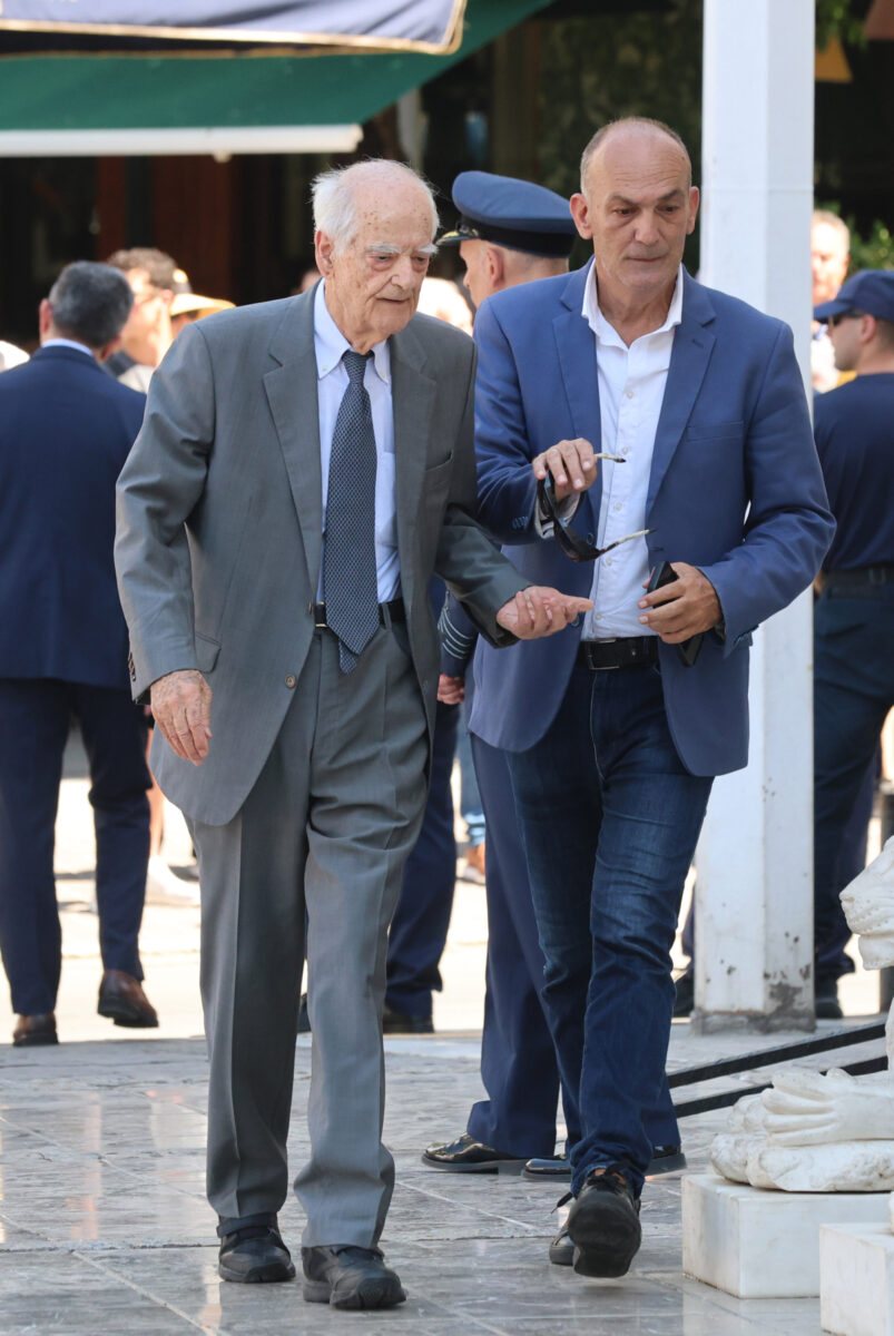 &Alpha;&pi;ό&sigma;&tau;&omicron;&lambda;&omicron;&sigmaf; &Kappa;&alpha;&kappa;&lambda;&alpha;&mu;ά&nu;&eta;&sigmaf;