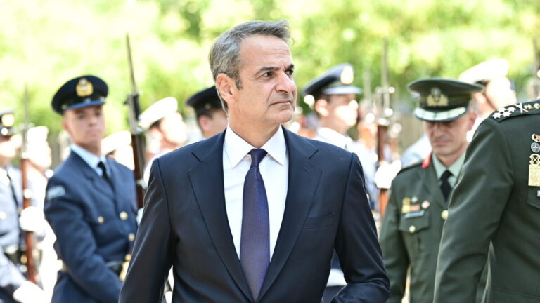 &Kappa;&upsilon;&rho;&iota;ά&kappa;&omicron;&sigmaf; &Mu;&eta;&tau;&sigma;&omicron;&tau;ά&kappa;&eta;&sigmaf;
