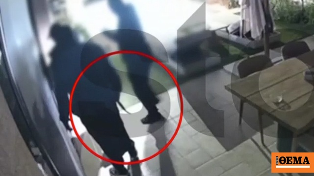 Κορωπί: Τρεις κουκουλοφόροι «χτύπησαν» μεζονέτα, όσο η οικογένεια απουσίαζε, πήραν χρυσαφικά 15.000 ευρώ, δείτε βίντεο