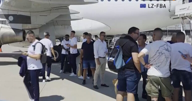 Βουλγαρικά ΜΜΕ ενόψει του ΑΕΚ - Λέφσκι Σόφιας: «Ελληνικό τρικ, άφησαν την ομάδα να περιμένει στη ζέστη»
