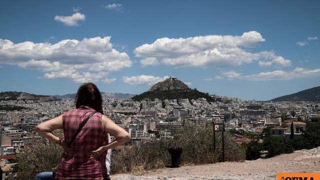 Ανοικτός τον Δεκαπενταύγουστο ο λόφος Λυκαβηττού, παραμένει κλειστός ο λόφος Φινόπουλου