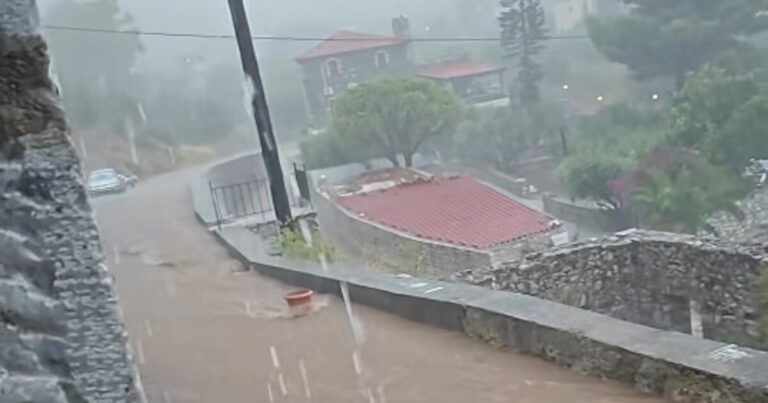 Κακοκαιρία στη Μάνη: Συγκλονιστικά βίντεο από τους ορμητικούς χειμάρρους – Καταστροφές σε σπίτια, δρόμους και αυτοκίνητα