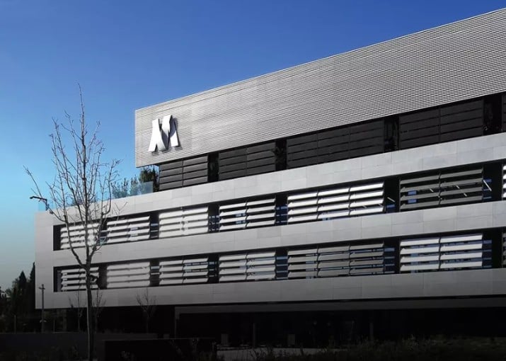 Χρηματιστήριο: «Φεύγουν» από τη Metlen οι σορτάκηδες