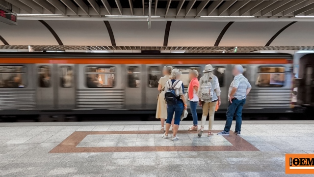 Θερινό ωράριο στα ΜΜΜ: Πώς κινούνται τον Αύγουστο μετρό, ΗΣΑΠ, τραμ και λεωφορεία