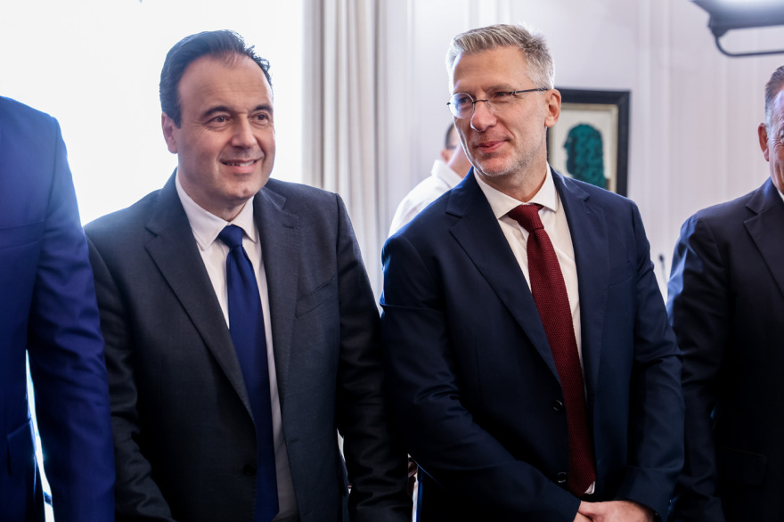 &Mu;&eta;&tau;&sigma;&omicron;&tau;ά&kappa;&eta;&sigmaf; &sigma;&tau;&omicron; &upsilon;&pi;&omicron;&upsilon;&rho;&gamma;&iota;&kappa;ό: &Sigma;&tau;&eta; &Delta;&Epsilon;&Theta; &omicron; &omicron;&delta;&iota;&kappa;ό&sigmaf; &chi;ά&rho;&tau;&eta;&sigmaf; έ&omega;&sigmaf; &tau;&omicron; 2030, &mu;&epsilon; &tau;&eta;&nu; &Tau;&omicron;&upsilon;&rho;&kappa;ί&alpha; &delta;&epsilon;&nu; &sigma;&upsilon;&zeta;&eta;&tau;ά&mu;&epsilon; &tau;ί&pi;&omicron;&tau;&alpha; &pi;έ&rho;&alpha;&nu; &Alpha;&Omicron;&Zeta; &kappa;&alpha;&iota; &upsilon;&phi;&alpha;&lambda;&omicron;&kappa;&rho;&eta;&pi;ί&delta;&alpha;&sigmaf;