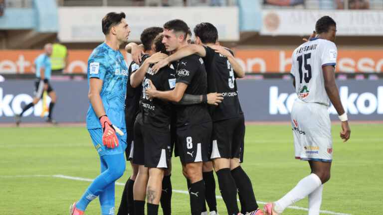 &Sigma;&Tau;&Epsilon;&Phi;&Alpha;&Nu;&Omicron;&Sigma; &Rho;&Alpha;&Pi;&Alpha;&Nu;&Eta;&Sigma;